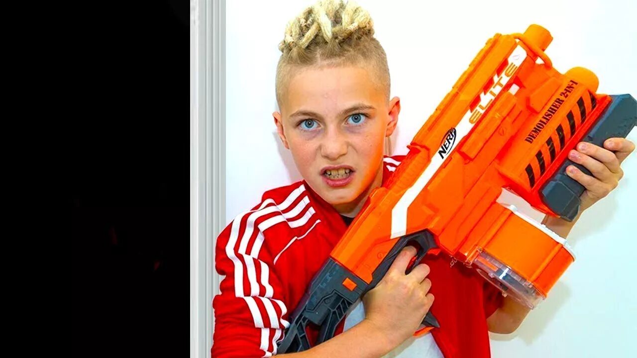 Нерф канал. Канал нерф брос шоу. нерф reboot. nerf survivor.