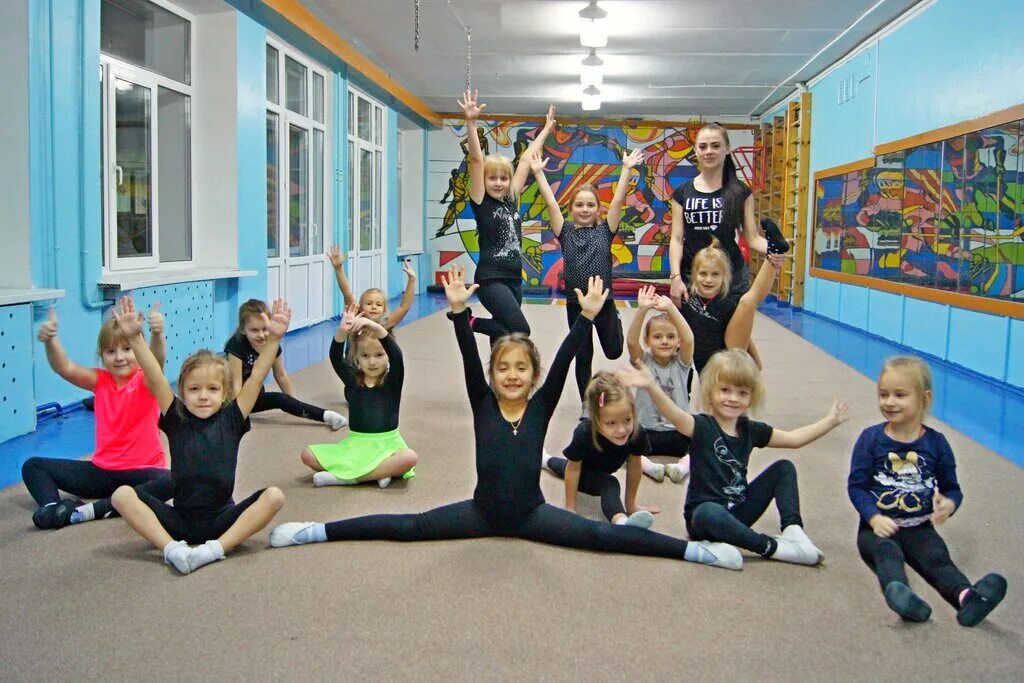 Белгород Dance Life. Школа танцев. Школа танцев, Москва, Херсонская улица. Белгород танцы.