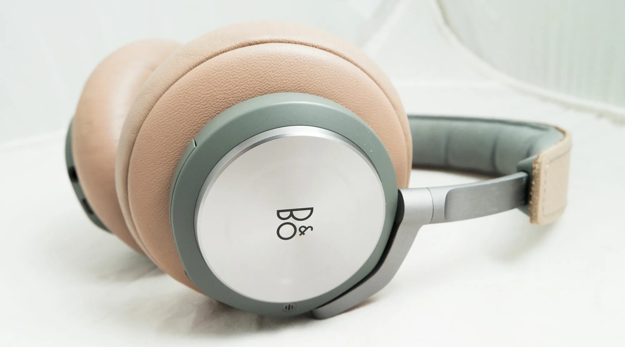 Наушники Bang Olufsen h95. Bang & Olufsen BEOPLAY h95 Chestnut. BEOPLAY 95. Bang olufsen beoplay h95