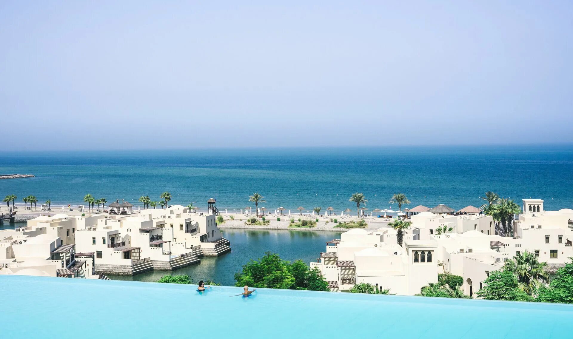 Рас аль хайма туры. Отель the Cove Rotana Resort 5. Кове ротана ОАЭ. Ротана рас Аль Хайма. The Cove Rotana Resort ras al Khaimah 5 ОАЭ.