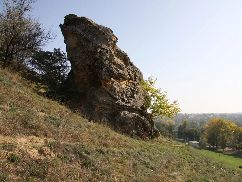 Камень лягушка село Александровское Ставропольский край. Гора лягушка село Александровское Ставропольский край. Гора лягушка Ставропольский край. Гора Лягушинка село Александровское. Камни ставропольского края