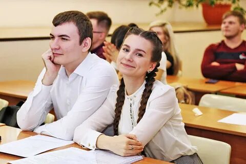 Пара в университете