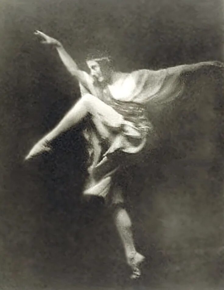 Дункан танцовщица. Айседора дункан (1877-1927). Айседора дункан танец. Айседора дункан балет. Айседора дункан.