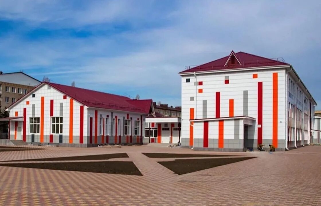 гимназия 16 черкесск. гимназия 17 черкесск. город черкесск 4 школа. город черкесск школа номер 11. школа 14 черкесск.