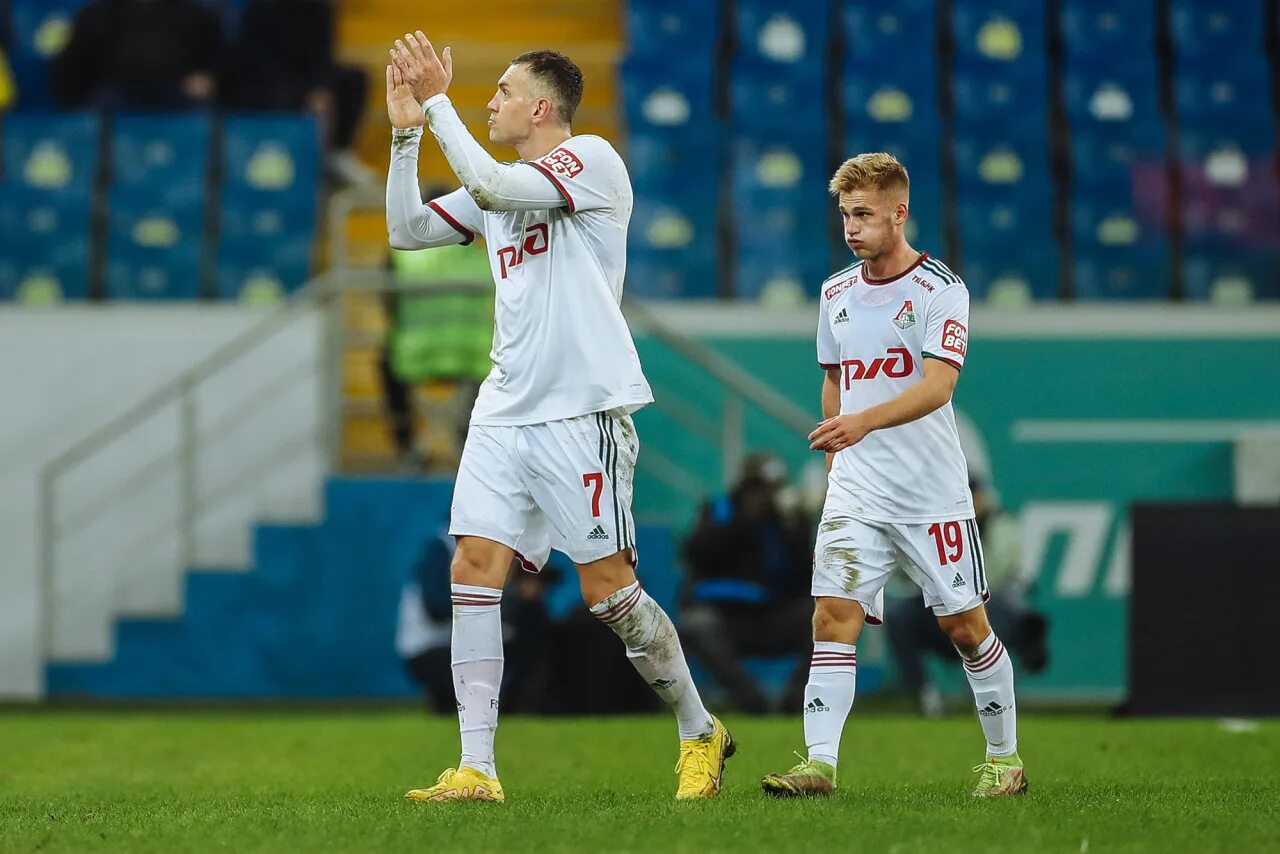 Дзюба почему не играет сегодня за локомотив. Пиняев и дзюба. пиняев локомотив. зенит локомотив дзюба. зенит локомотив 3-1.