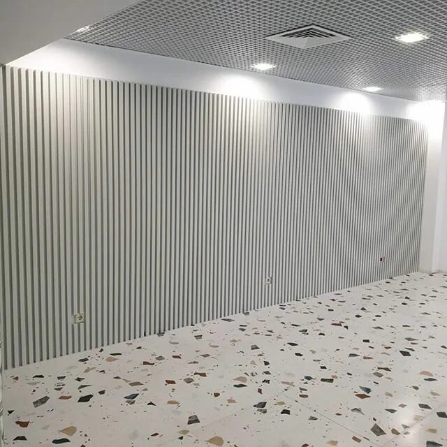 гипсовая 3д панель «band» модель 180. ламинатный мдф. панели листовые декоративные двп мдф 2440 1220 3мм 6мм. стеновые панели для фитнес зала пвх большой формат. гипсовые 3d-панели artpole - barcode.