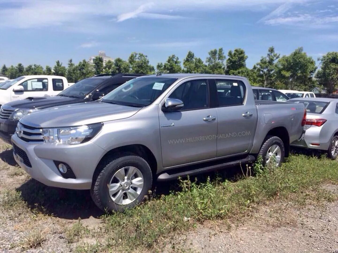 Куплю тойота хайлюкс цена. Toyota Hilux 2016. Тойота Хайлюкс 2015. Toyota Hilux 7. Тойота Хайлюкс пикап 2016.