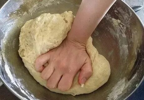 Замес теста и выпечка
