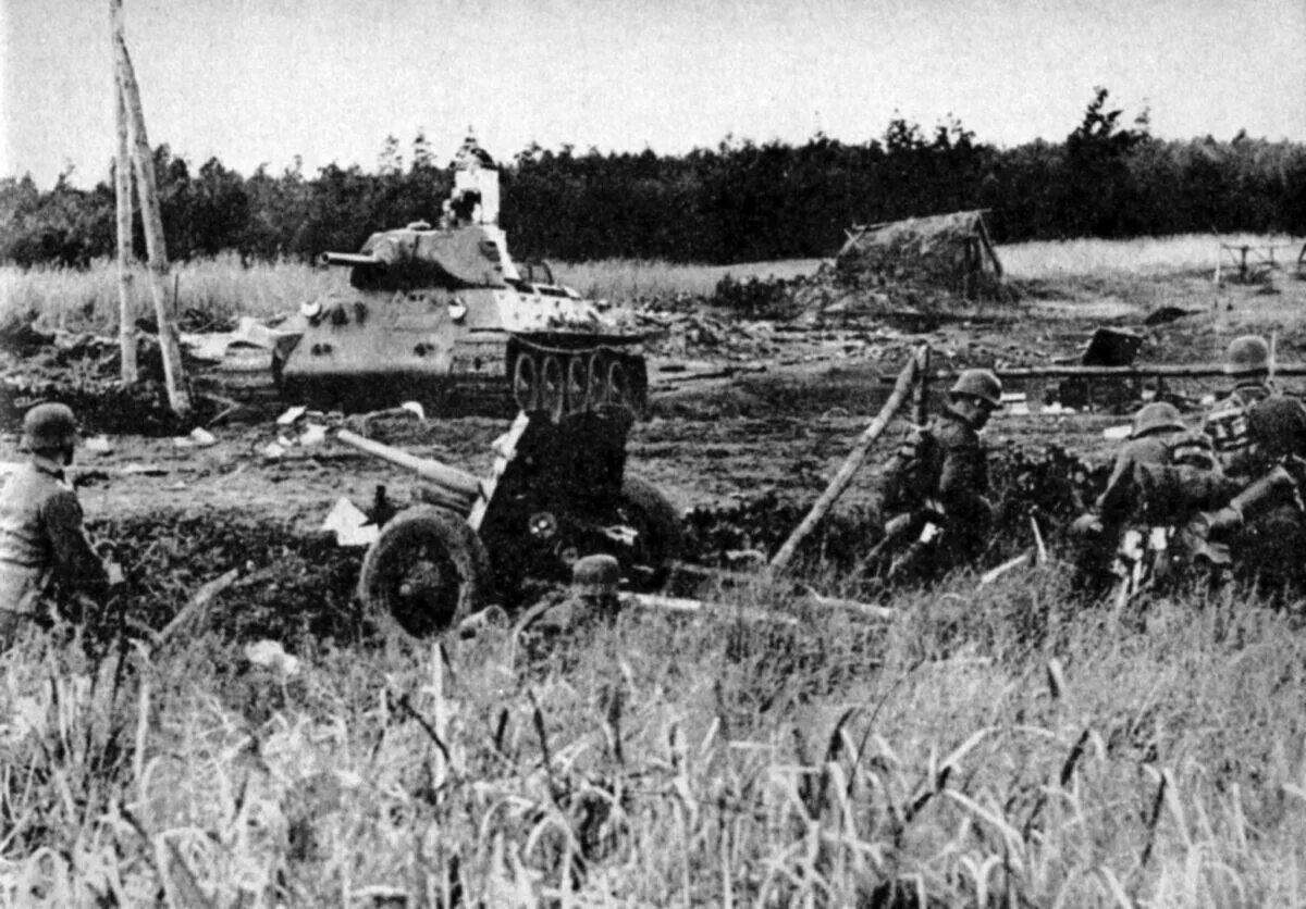 Последние дни великой отечественной войны. Немецкие солдаты 22 июня 1941. Сенно 1941.