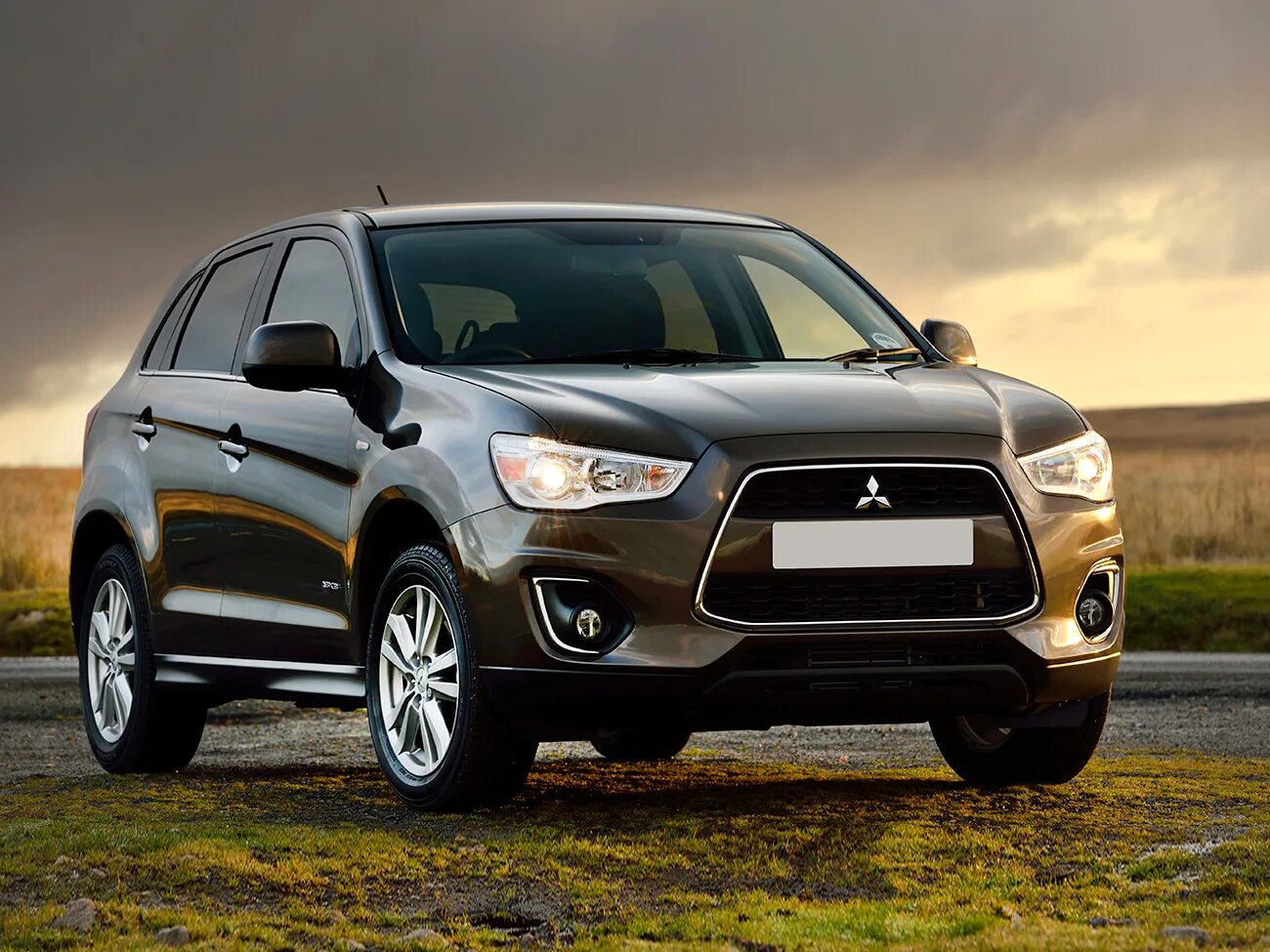 Митсубиси а эс икс. Митсубиси АСХ. Mitsubishi ASX 2013. Митсубиси АСХ 2013. Митсубиси ASX 2013.