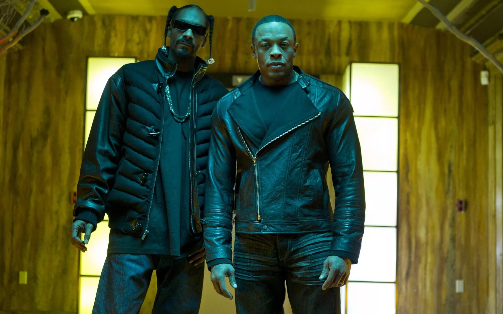 Снуп дог still. Dr dre snoop dogg. снуп дог и доктор дре. доктор снуп дог. dr dre автограф.