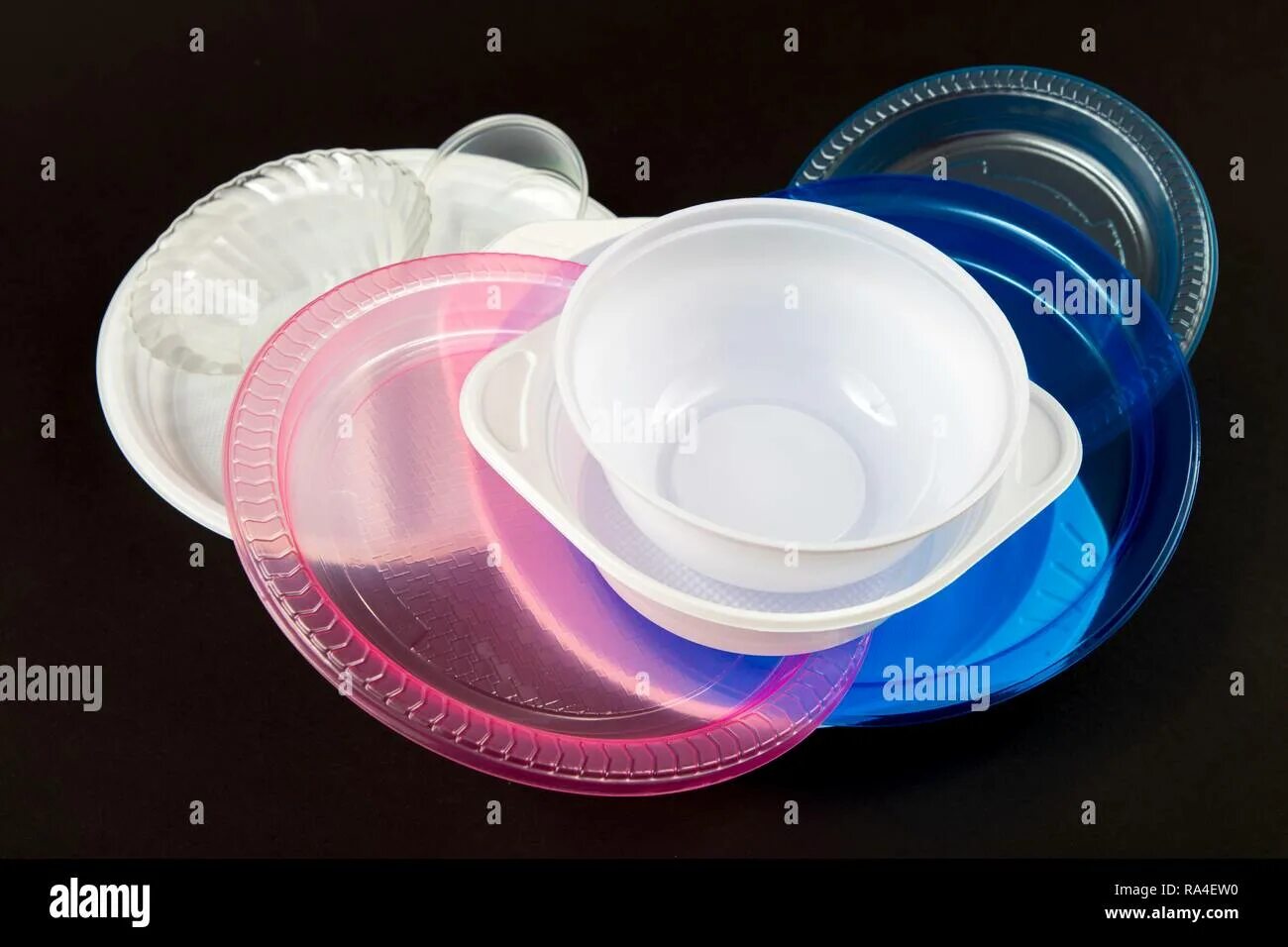 Plastic plates