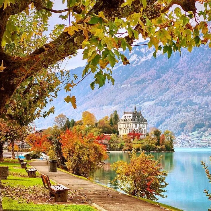 Кантон осень. Церковь на холме. Обои горы швейцария. Ноябрь природа. Швейцария осенью.