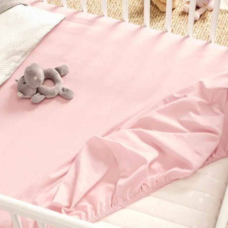 Непромокаемый простынь на детскую кровать. Постельное для кроватки новорожденного. Постельное белье для новорожденных. Бортики блюмарин. Простынь на резинке в детскую кроватку.