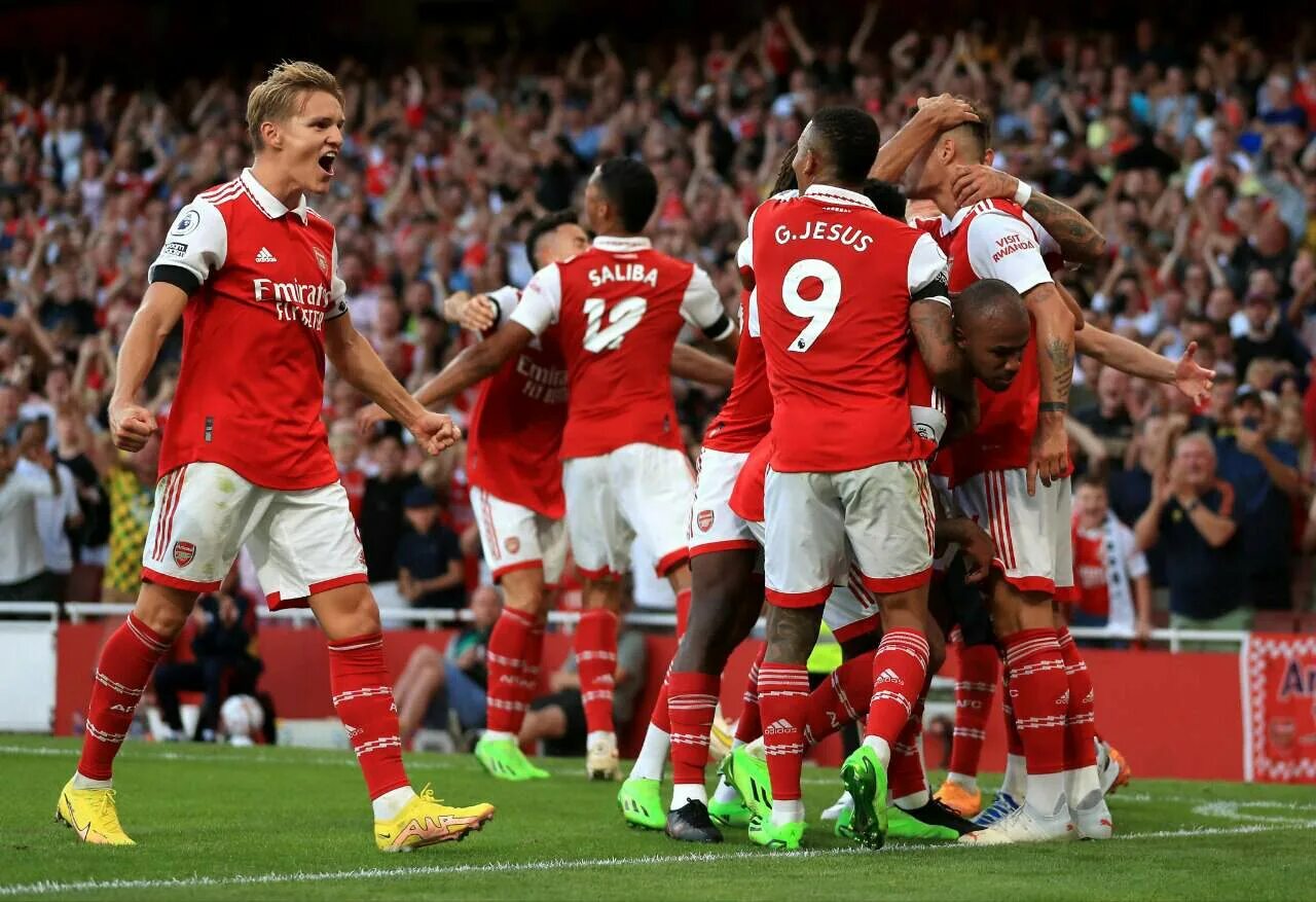 Арсенал arsenal. Салиба арсенал 2025. арсенал манчестер юнайтед. арсенал тоттенхэм прямой эфир. арсенал борнмут 5.05.