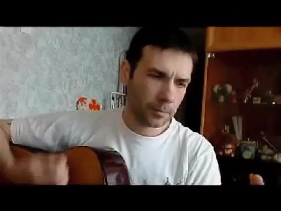 Стикер сиди дома. Сижу на занятиях. Дома не сиди слушать. Дома не сиди слушать. Сиди дома мп3.