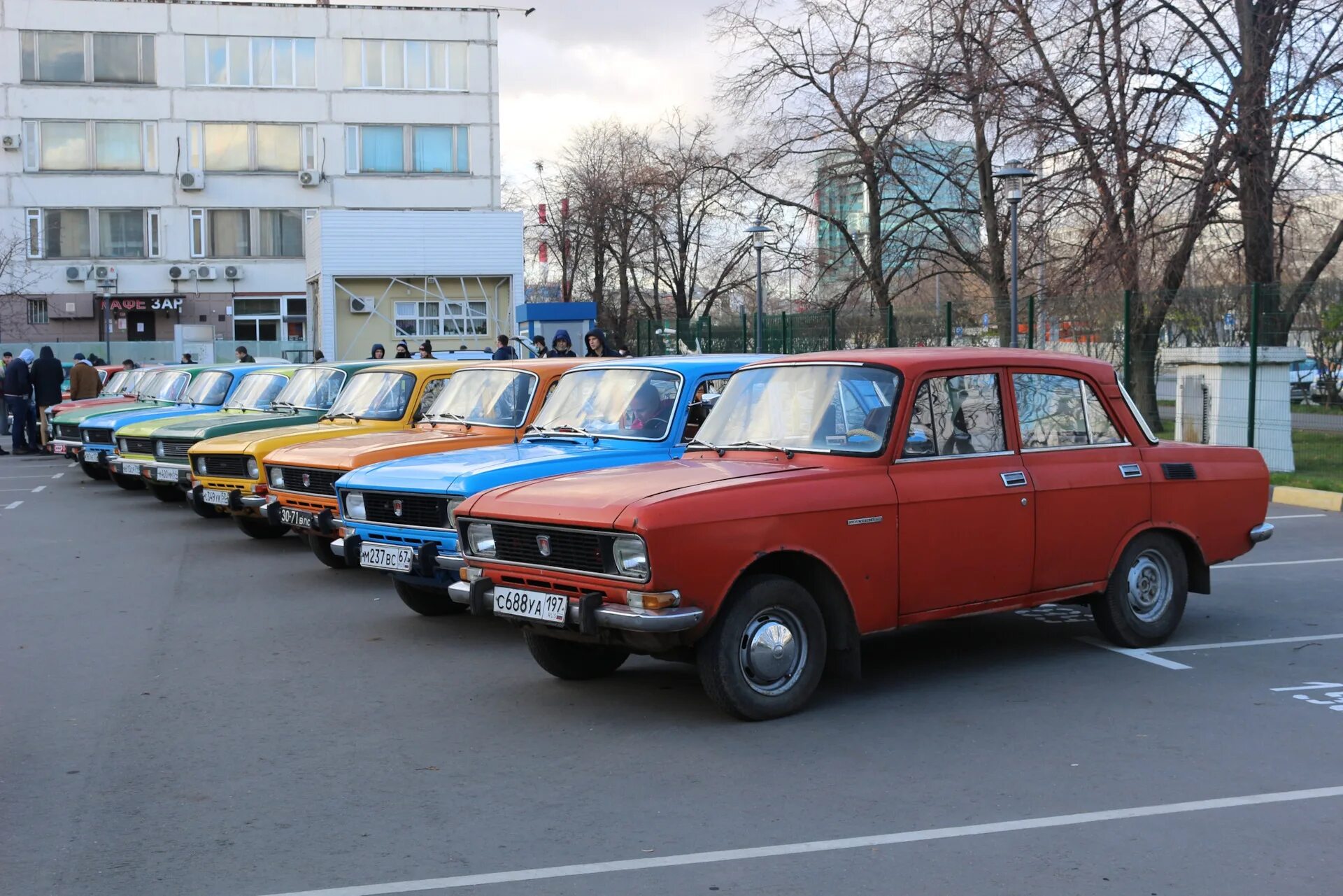 Москвич 2140. Москвич 3733. 3733 АЗЛК микроавтобус Москвич. Машина Москвич 90. Новые москвичи машины фото