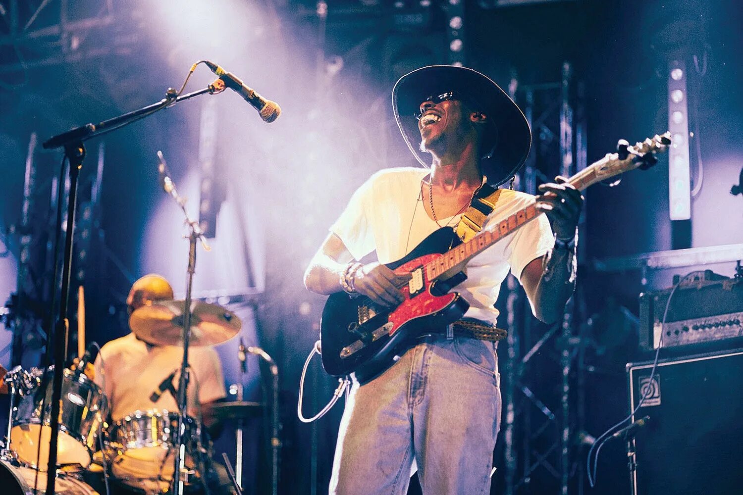 Cedric Burnside. Блюз. Блюз фото. Блюз Эстетика.