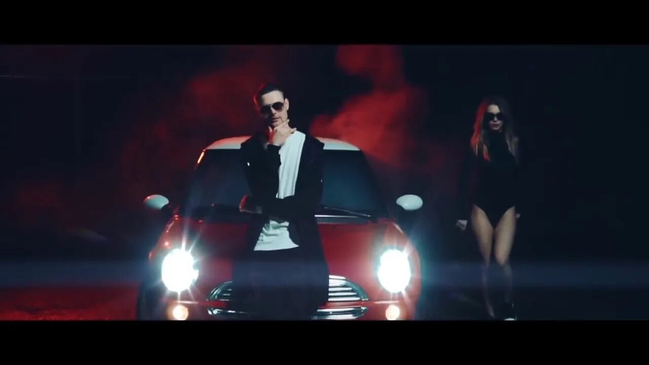 Зомби даже не половина обложка. Это не любовь и даже не половина. Зомби даже не половина обложка. Зомби даже не половина. Зомб текст даже не половина.