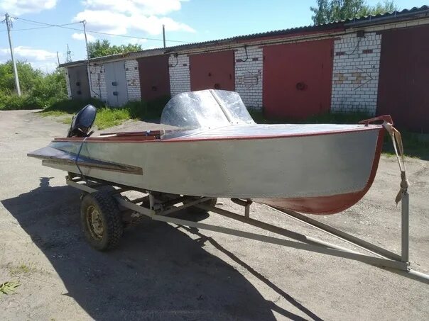 Моторная лодка казанка 2. Красноярск лодки казанки. Казанка 1 с булями. Лодка южанка 2. Продам грузовую лодку бу.