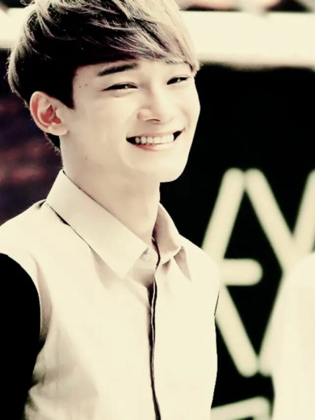 Чен. Чен ехо. чондэ из exo. chen певец. чен из exo улыбка.