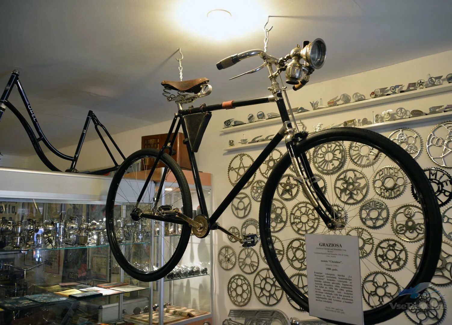 Музей велосипедов. Музей велосипедов в Саулкрасты. Старые велосипеды в музее. Латвийские велосипеды старинные. Финский велосипед.