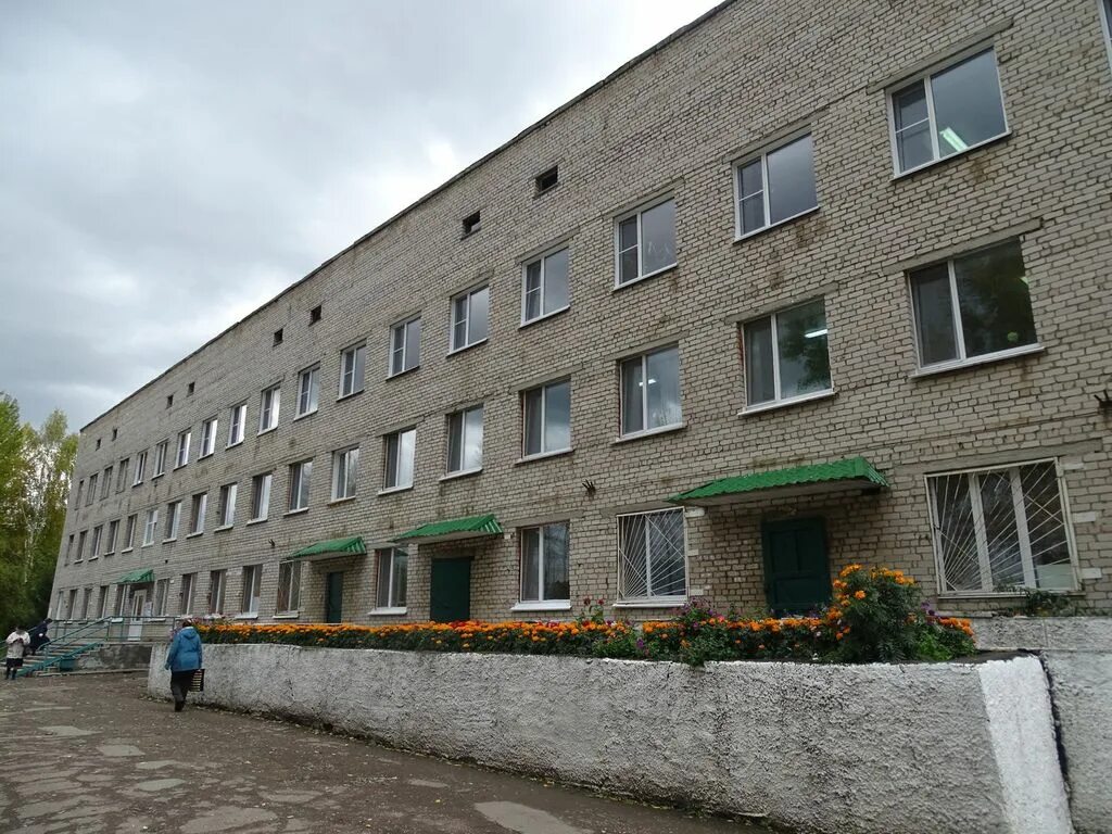 Городская больница заринск фото. Заринск, алтайский край кгбуз центральная городская больница. Горбольница заринск. Больницы г заринск. Заринск больница.
