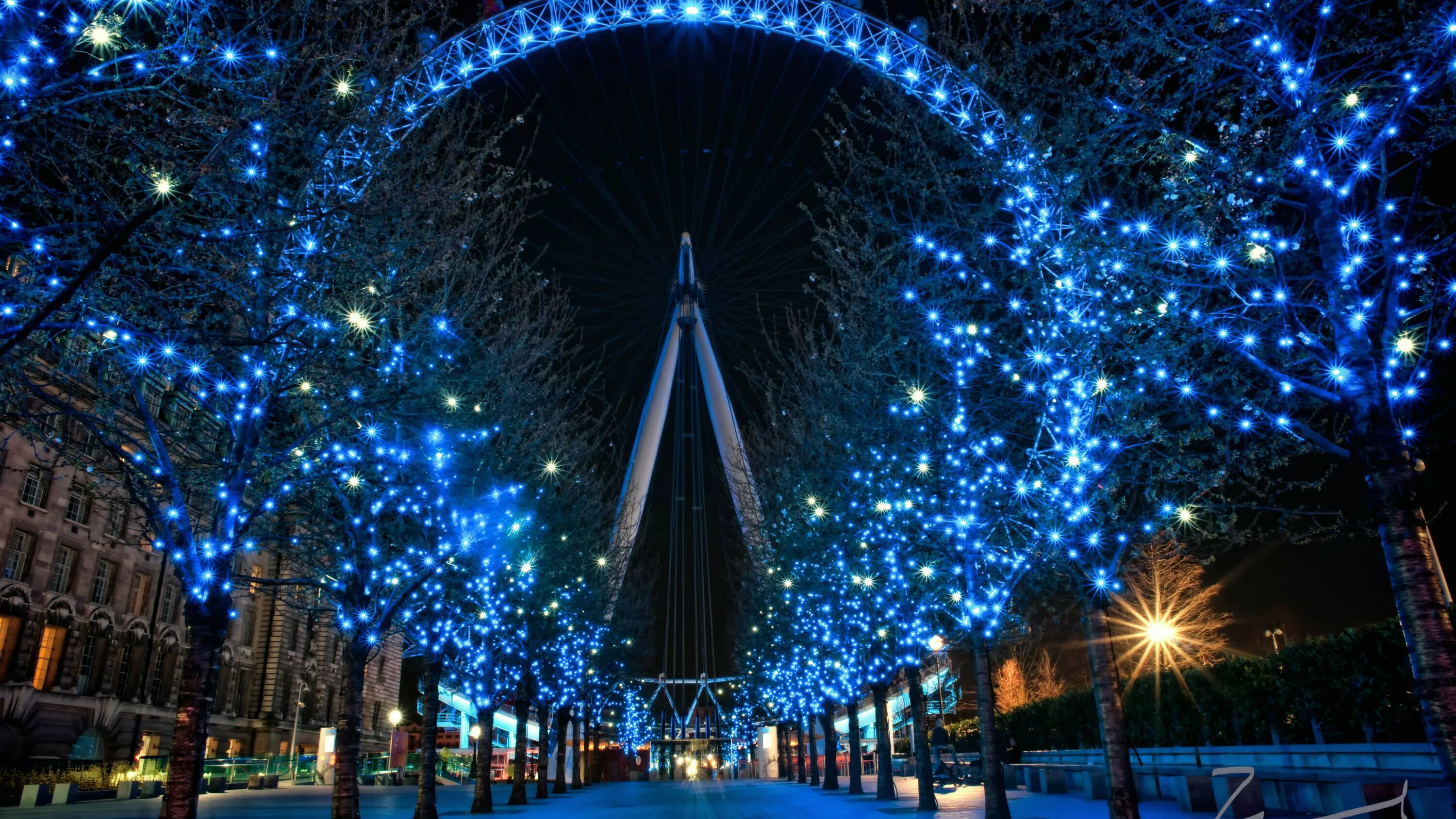 Лондонский глаз ночью. Новогодний город. Новогодняя улица. Рождество в Лондоне. London lights