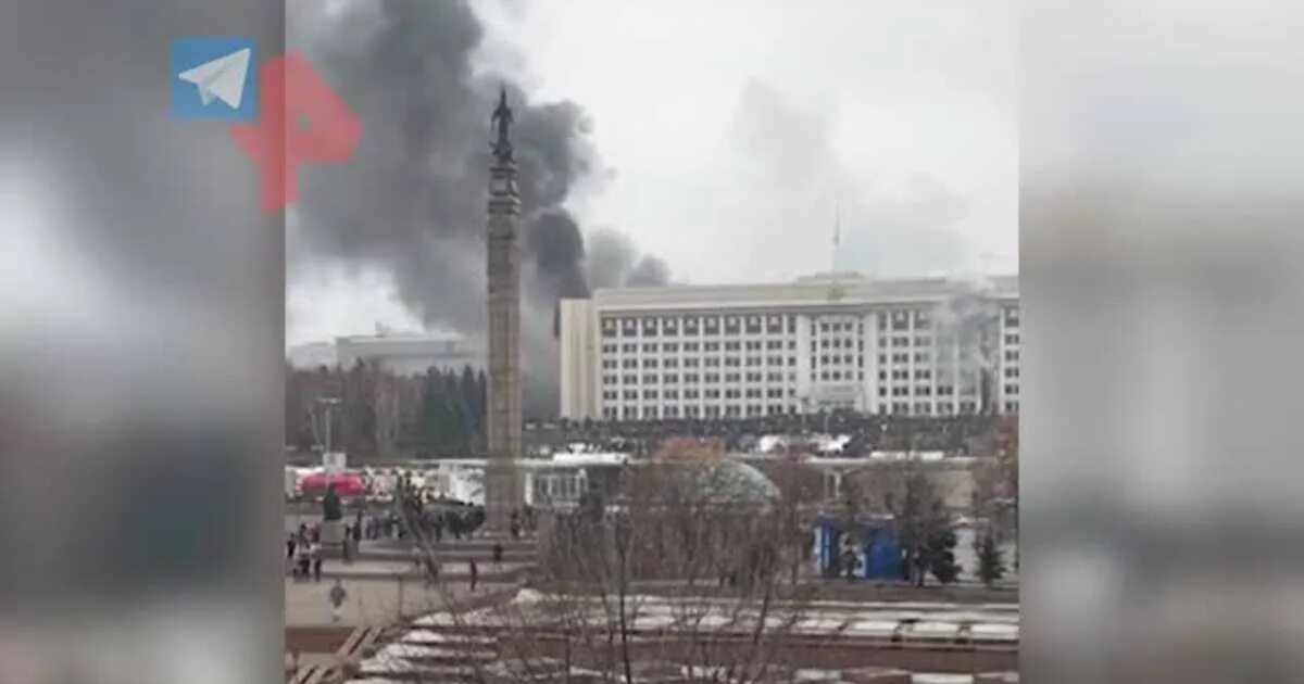 Алма Ата пожар. Сгоревшая администрация Казахстана. Горит здание правительства Алматы. Пожар в Алма-Ате 20 мая 1989 года.