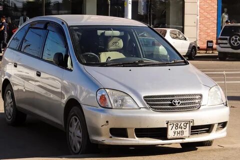 Toyota nadia