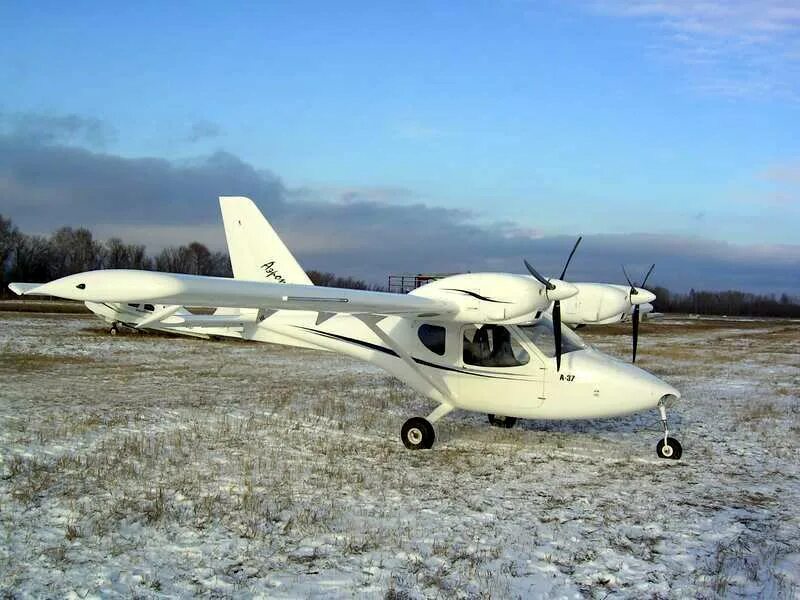 Дальность полета легкомоторного самолета. Аэропракт а-37. Амфибия Аэропракт а-37. Самолёт Аэропракт Самара а-27. Легкомоторный самолет Пеликан.