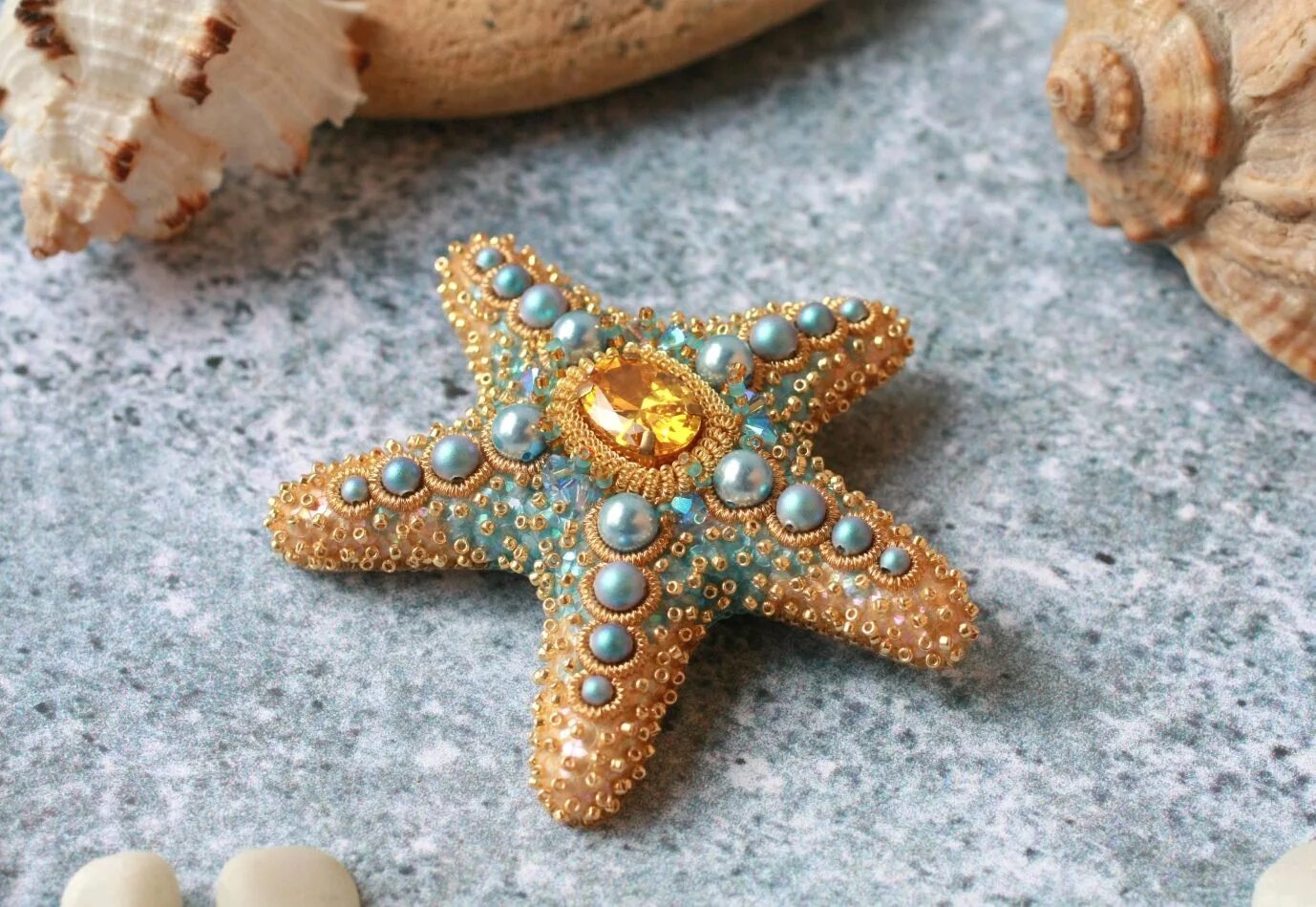 Морская звезда брошка. Брошь морская звезда. Форма морской звезды. Украшения в форме морской звезды.