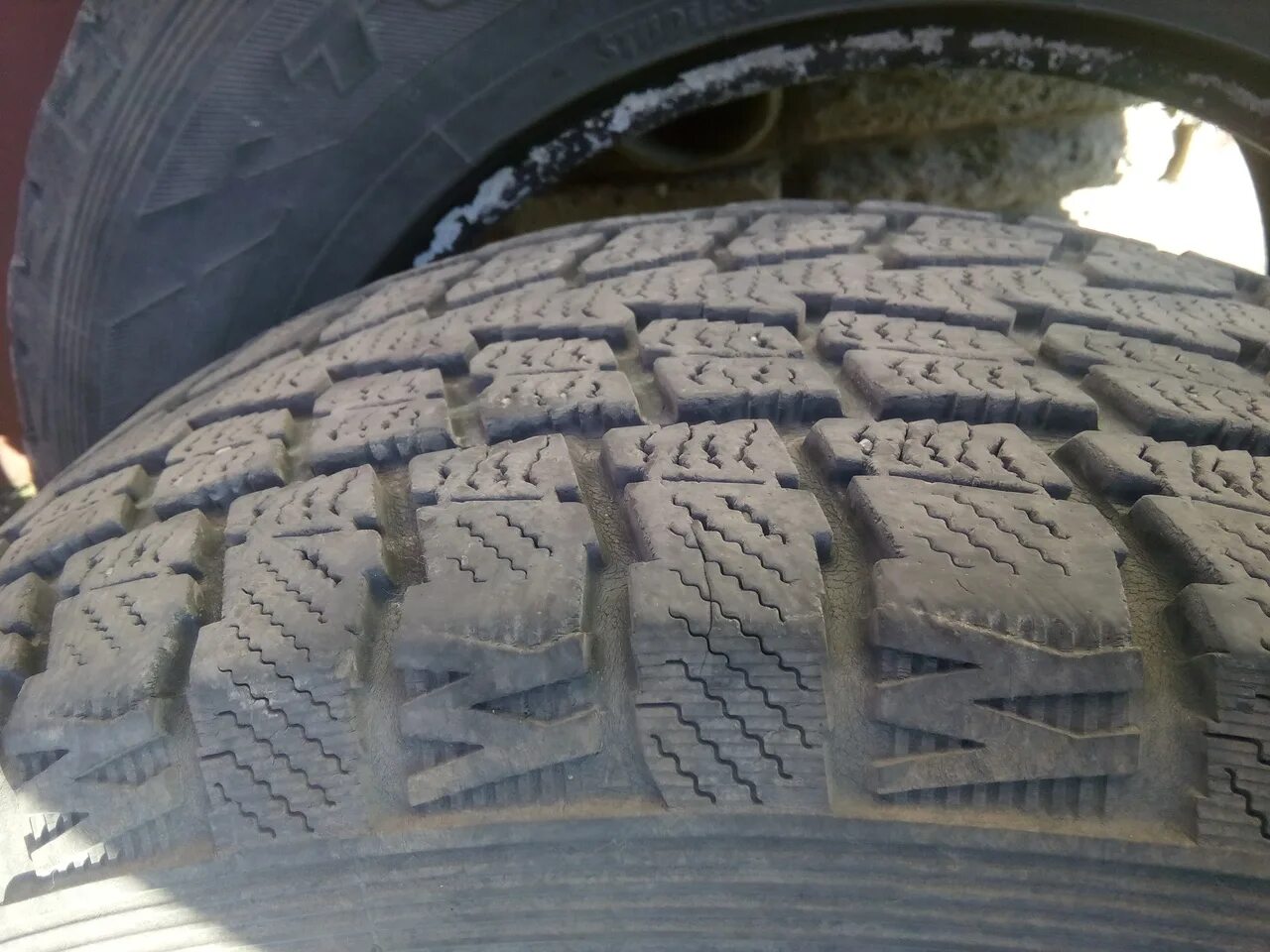 265/60 r18. Зимняя резина ханкук 265/60/18. Пирелли 265 60 18 зима. 265/60/18 шина ханкук. 265 60 18 шипы.