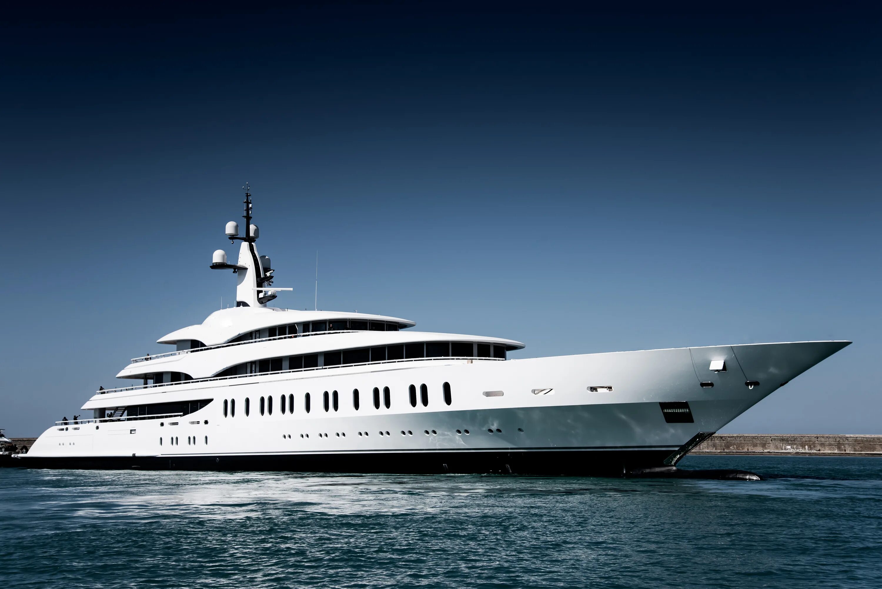 Назначение яхты. Яхта бенетти. верфь бенетти. моторная яхта benetti. яхты верфи бенетти.
