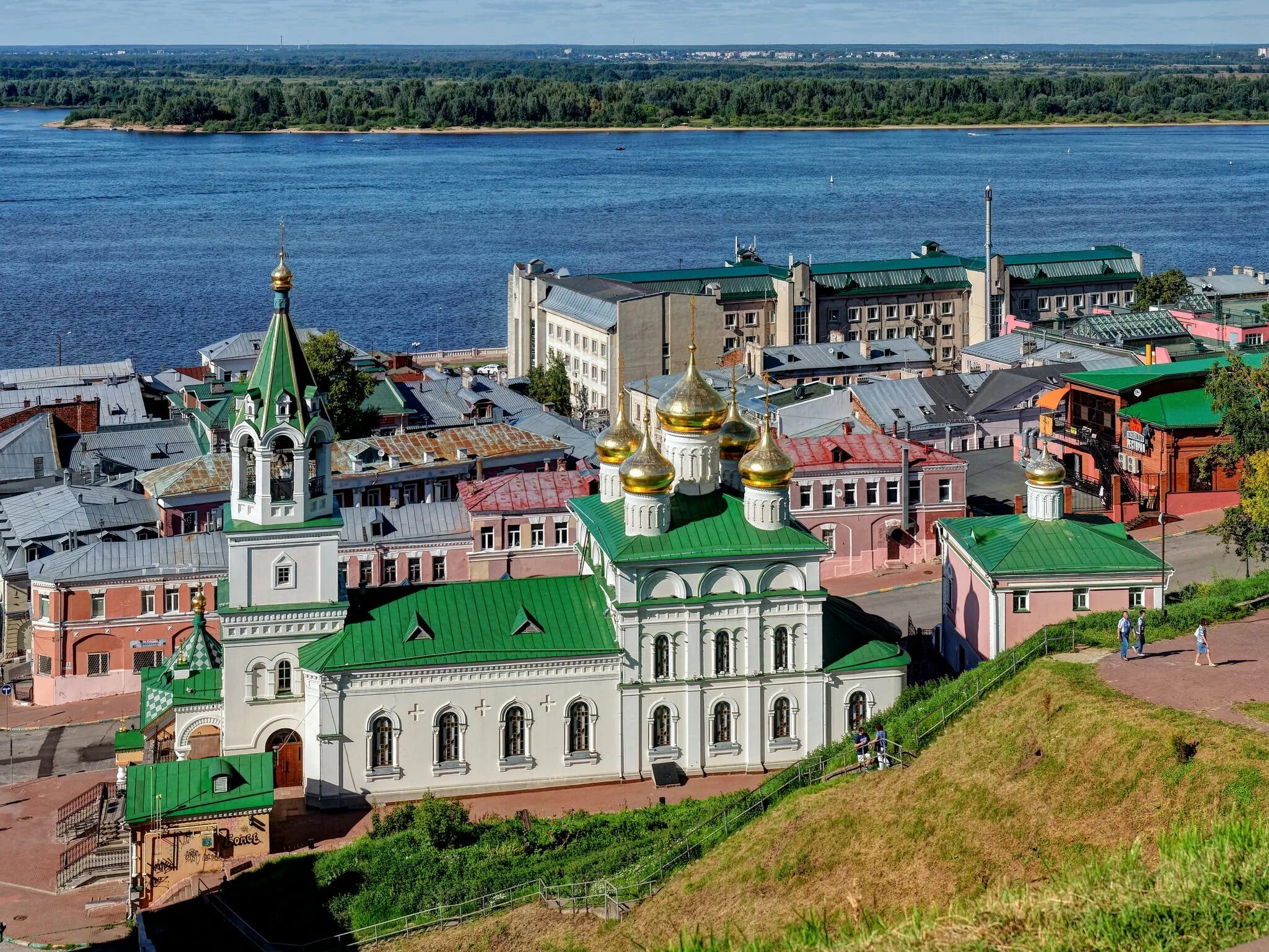 Нижний новгород назван. Нижегородский Кремль 1221. Нижний Новгород Чкаловская Нижегородская ярмарка.