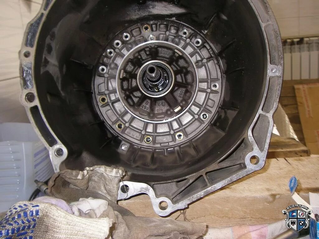 Коробка x6. АКПП BMW x5 e53. Насос АКПП ZF 6hp26. АКПП БМВ х5 е53 4.4. Масляный насос БМВ x5 АКПП.