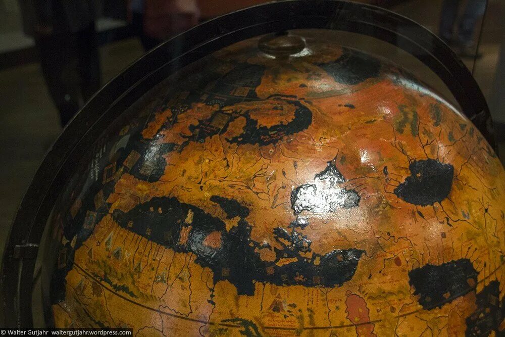 Глобус Бехайма 1492.