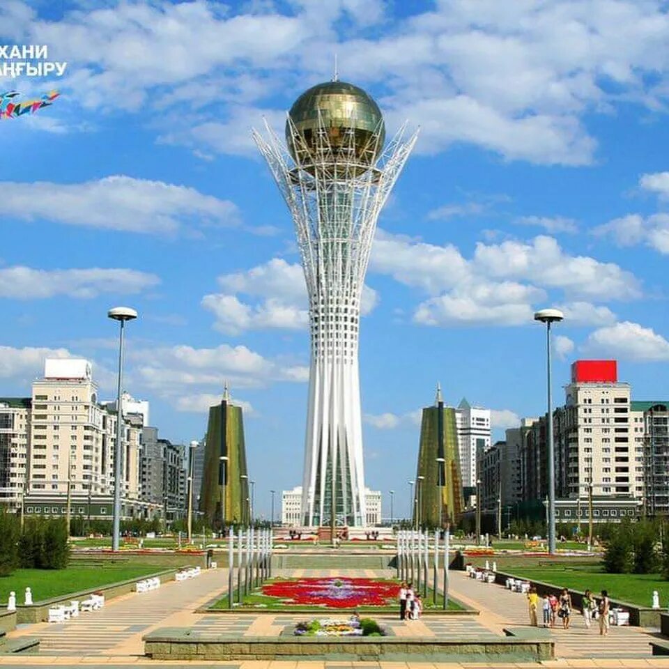 монумент астана-байтерек казахстан. астана правый берег. в каком году построили казахстан. нурсултан столица казахстана. казахстан столица 2021.