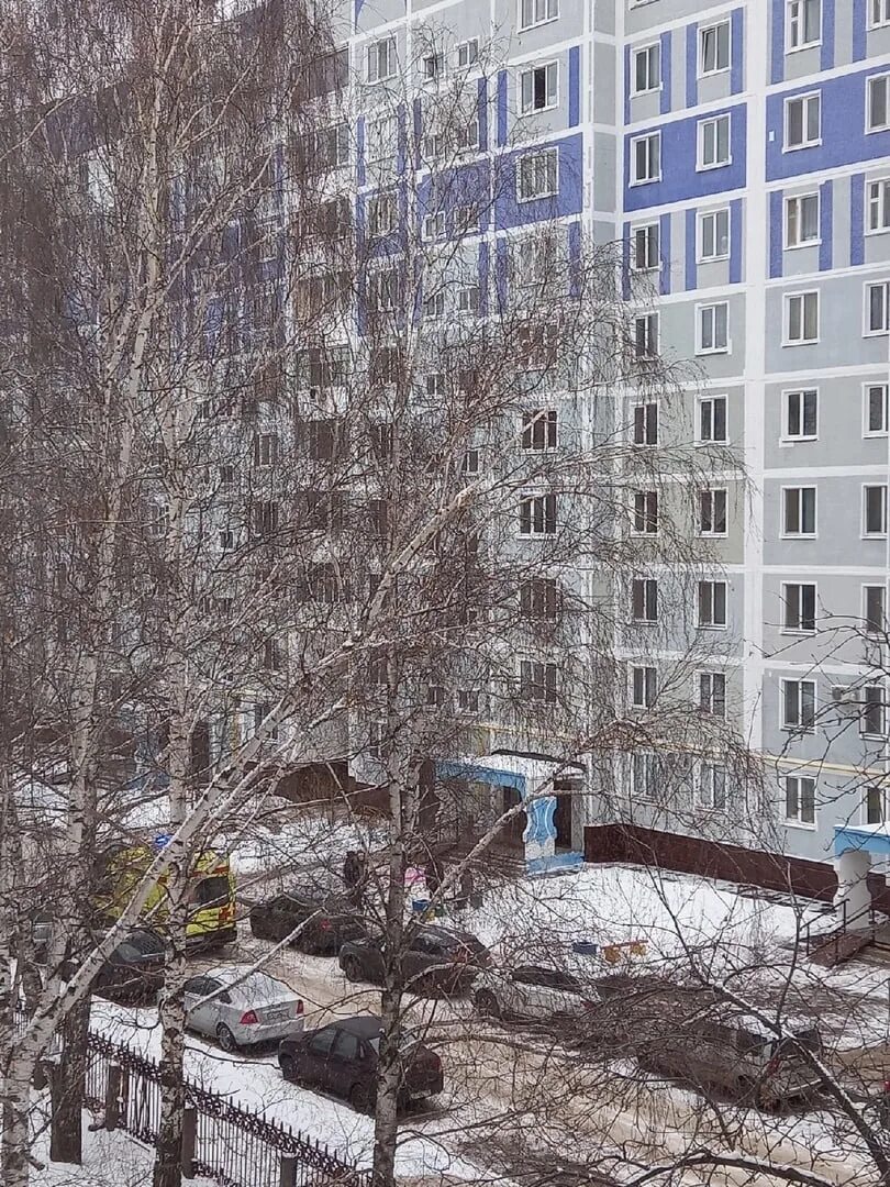 Нижнекамск что случилось сегодня. Шинников 53 нижнекамск. нижнекамск пятиэтажки. нижнекамск грязный город. нижнекамск сейчас.