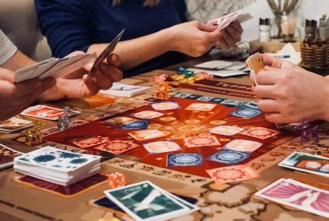 Поле игры территория денег. Территория денег трансформационная. Территория денег психологическая игра. Мастер трансформации игра. Денежная трансформационная игра.