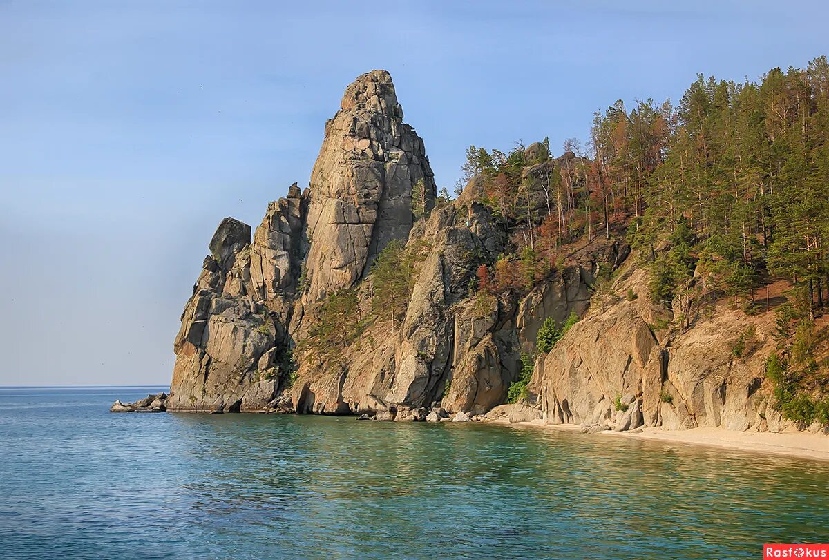 ольхон бухта песчаная. маленьких мыс. мыс большой колокольный. мыс кадильный байкал турбаза. мыс малый колокольный на байкале.
