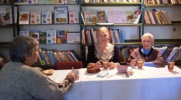 библиотека пушкина новошахтинск. библиотека пушкина новошахтинск. подгородне-покровский сельсовет. директор городской библиотеки новошахтинск. цбс новошахтинск.