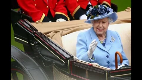 Queen arrives