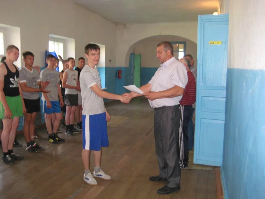 Погода в родничках волгоградской области нехаевского. Упорниковская школа Нехаевского района Волгоградской области. Нехаевская школа Нехаевского района Волгоградской области. Поселок Динамо Нехаевский район. Поселок роднички Нехаевский район Волгоградская область.