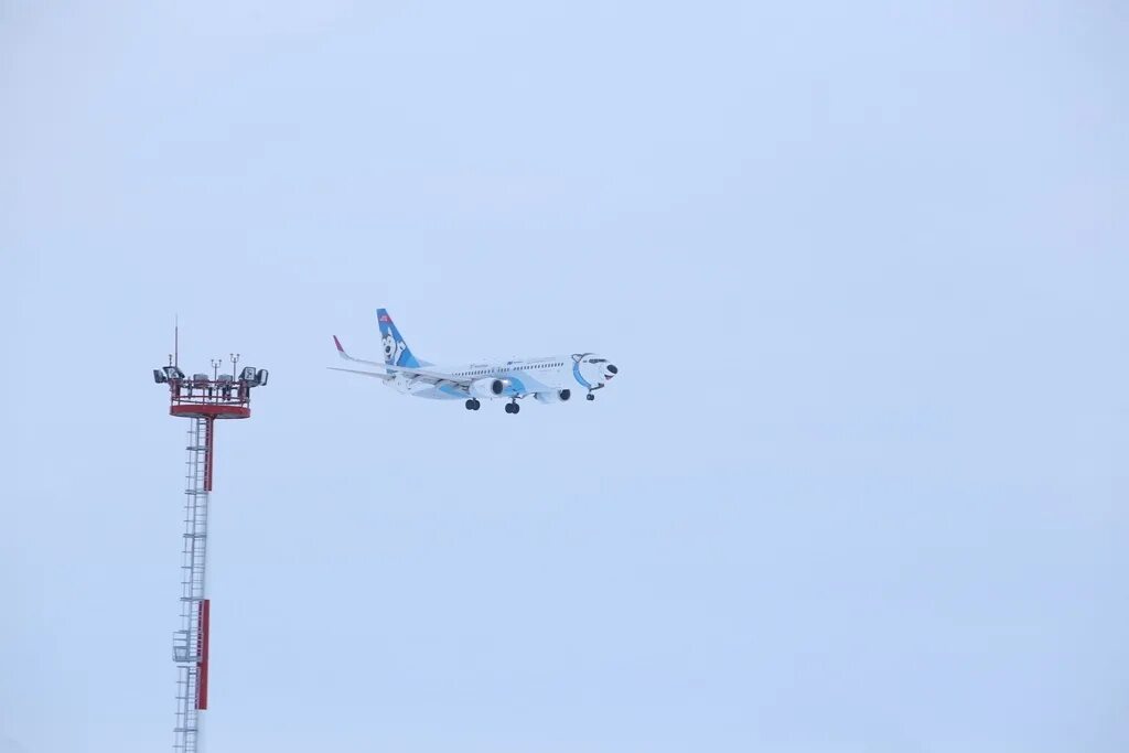 Аэропорт норильск нордстар. Аэропорт норильск. Аэропорт алыкель. Самолеты нордстар красноярск норильск. Самолеты нордстар красноярск норильск.