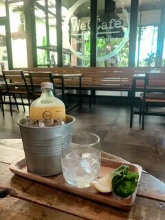 We cafe
