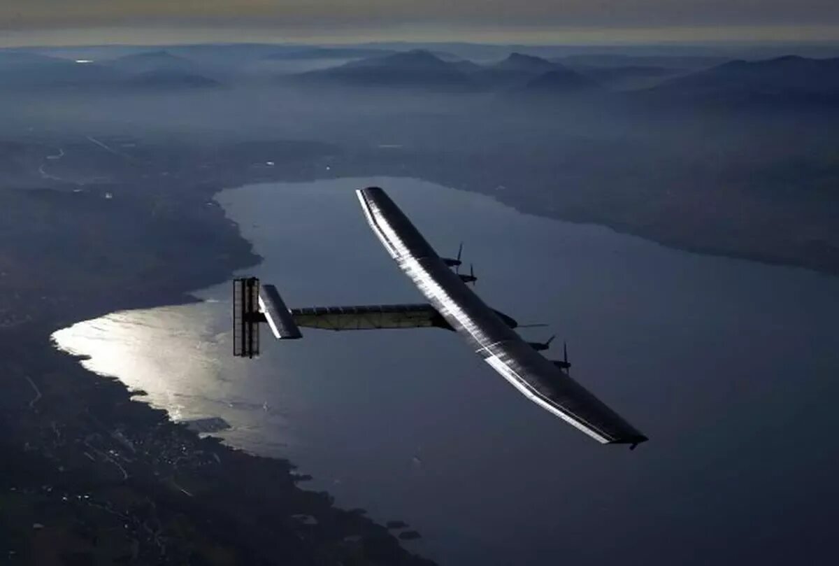Impulse 2d. Solar impulse 2. самолет solar impulse 2. solar impulse самолет. solar impulse 5.