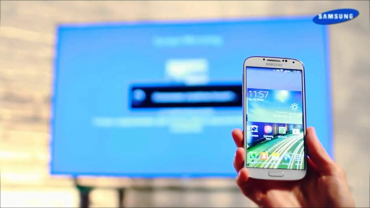Samsung трансляция с телефона. Трансляция экрана самсунг. Экран смартфона на телевизоре Samsung. Вывести экран смартфона на телевизор Samsung. Screen Mirroring Samsung a12.