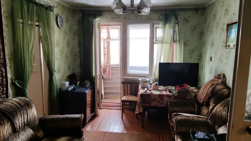 квартира в хрущевке без ремонта. квартиры в хрущевках. авито хрущевка. хрущёвка 2 комнатная. авито хрущевка.