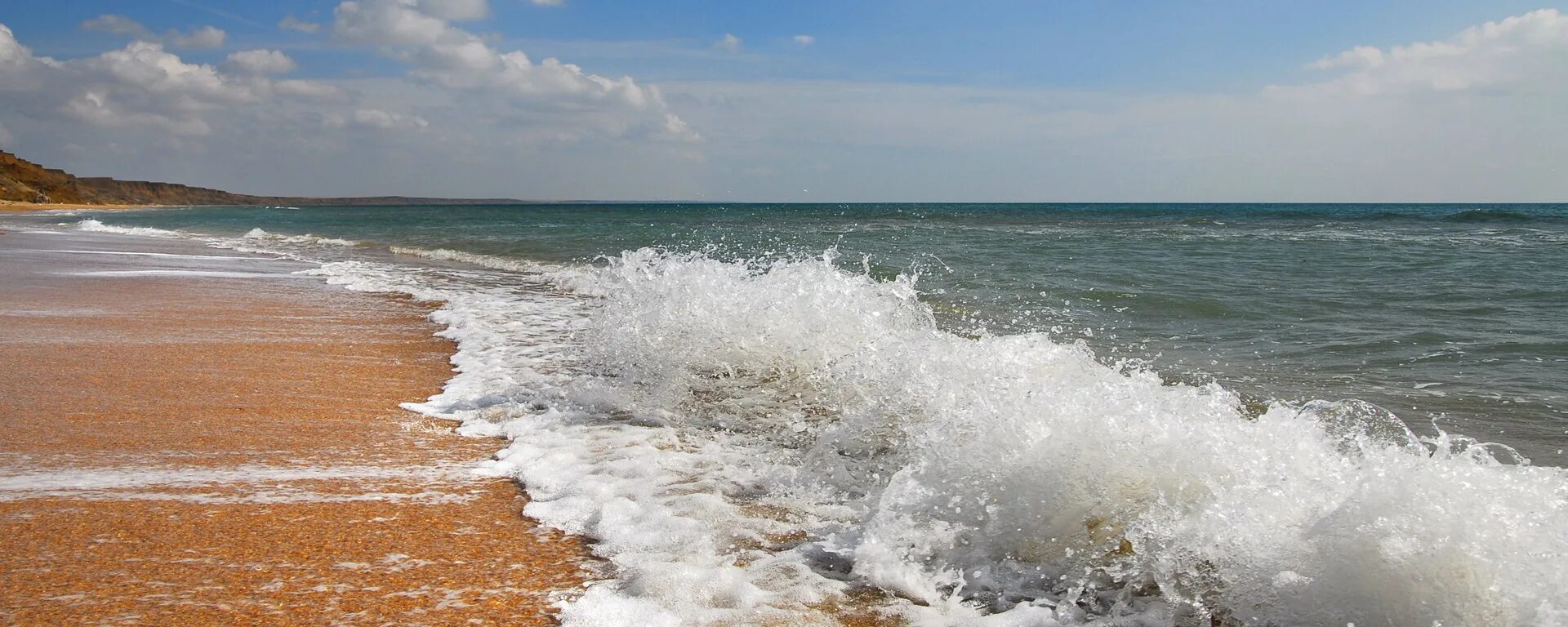 Какое море теплое летом. Черное море анапа витязево. симферополь песчаное море.